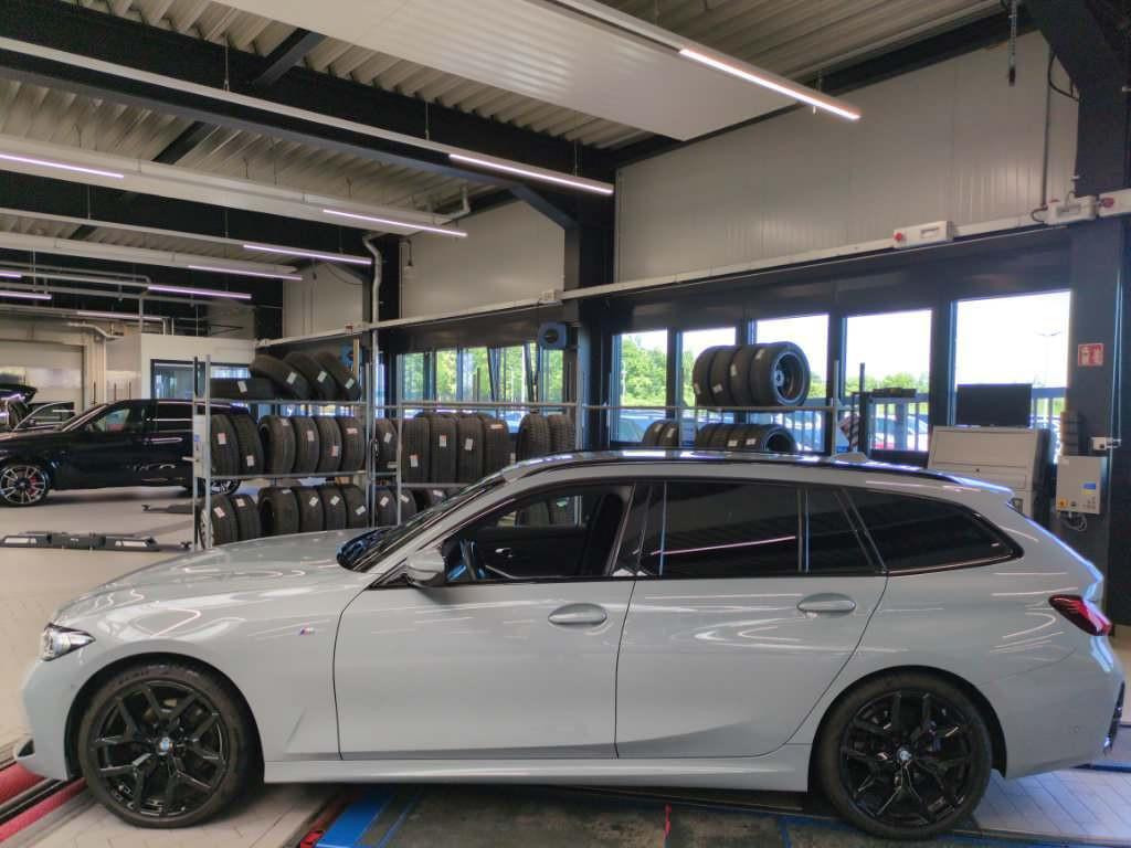 BMW 3 Serie 320 M-Sport xDrive 320d