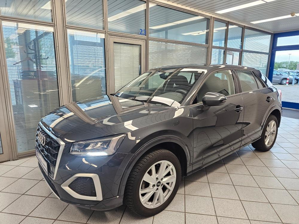 Audi Q2 AHK,LED,Kamera,App-Connect,Sitzheizung
