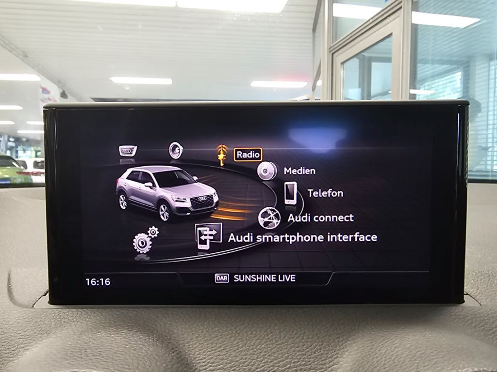 Audi Q2