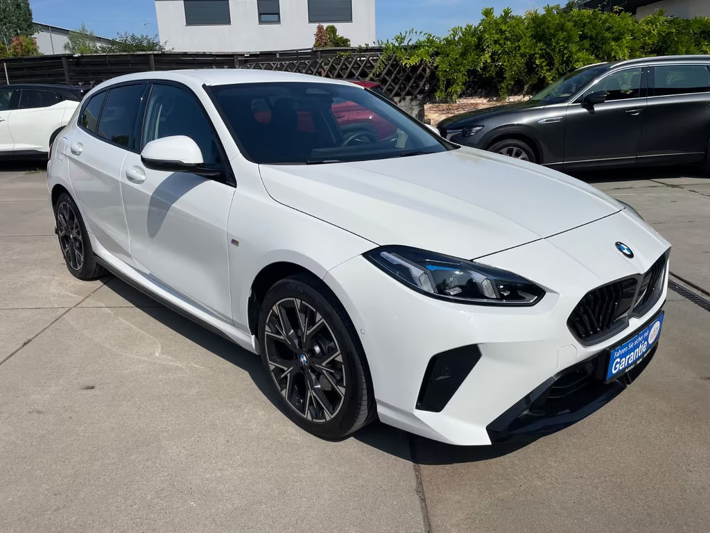 BMW 1 Serie 120 M-Sport Sedan 120d