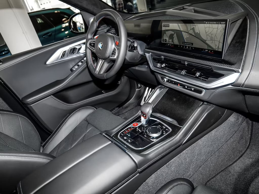 BMW XM