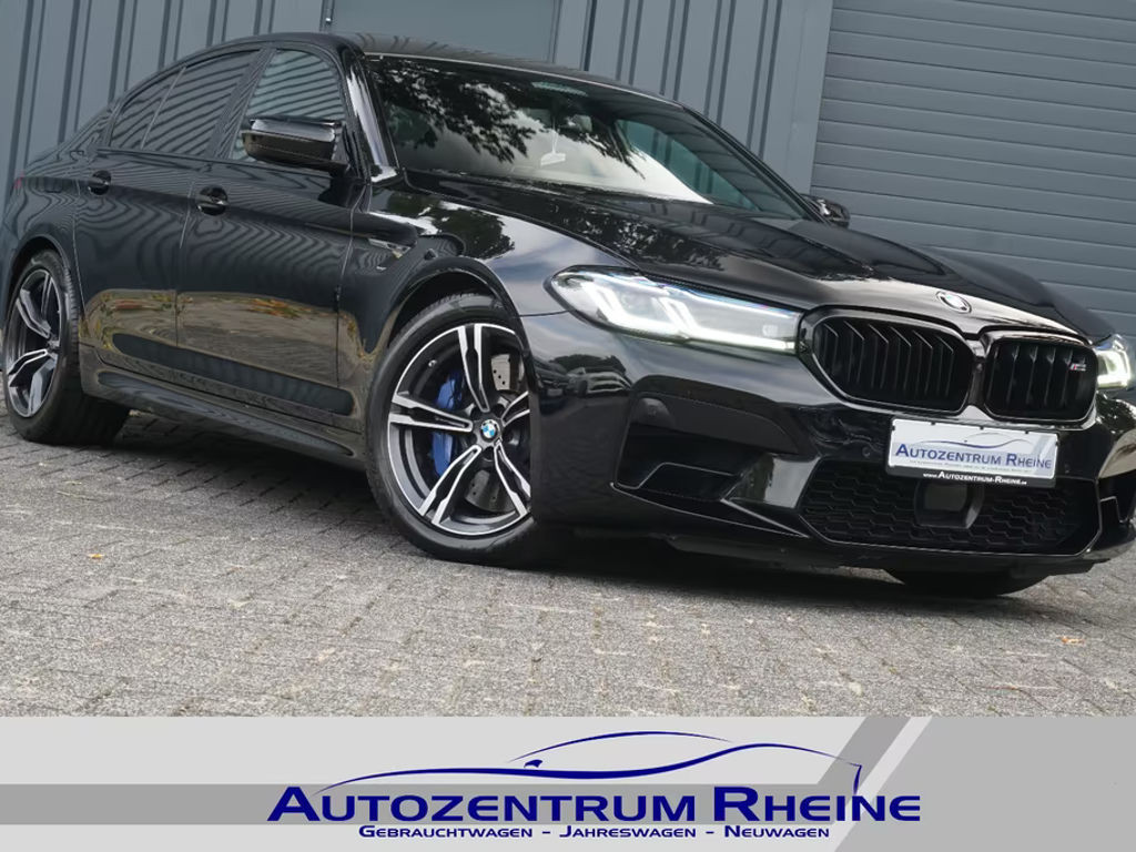 BMW M5 Sedan