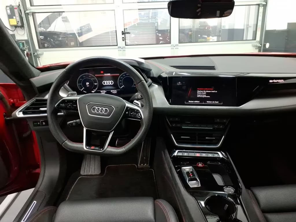 Audi RS e-tron GT