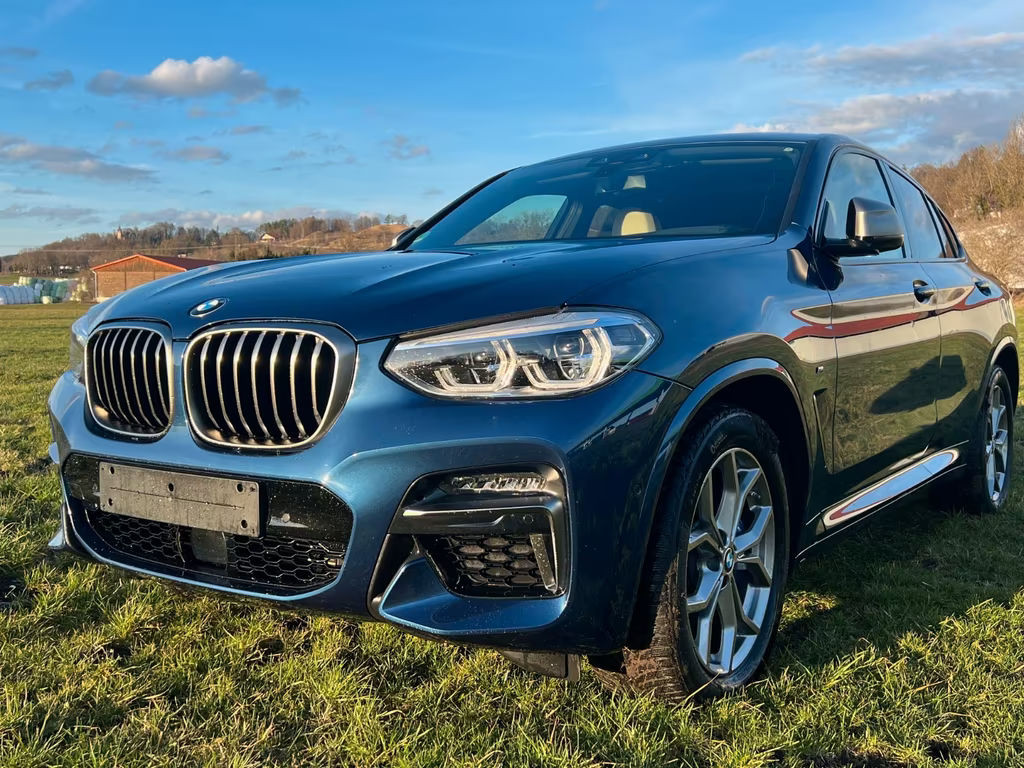 BMW X4 Baureihe X4 M40 i     HEAD UP PANORAMA 20 "