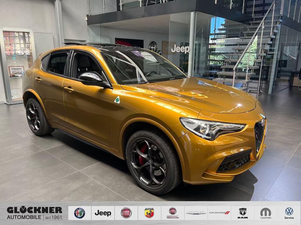 Alfa Romeo Stelvio Quadrifoglio Quadrifoglio Verde
