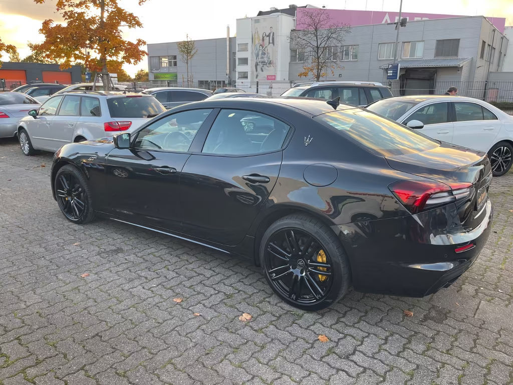Maserati Ghibli