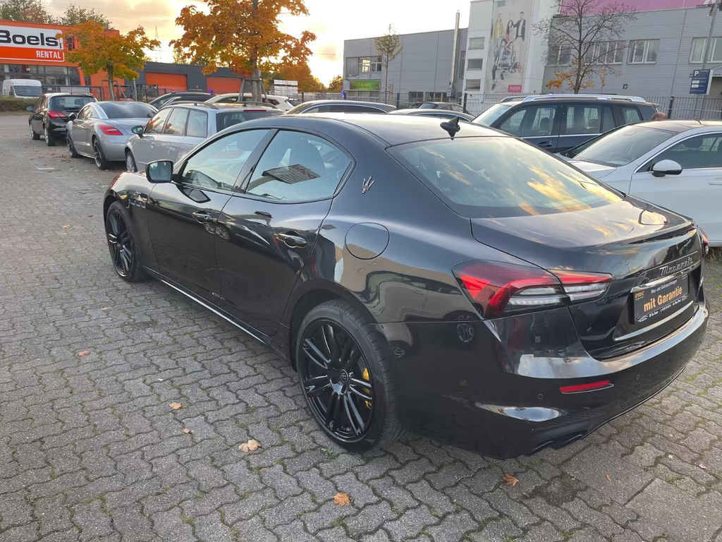 Maserati Ghibli