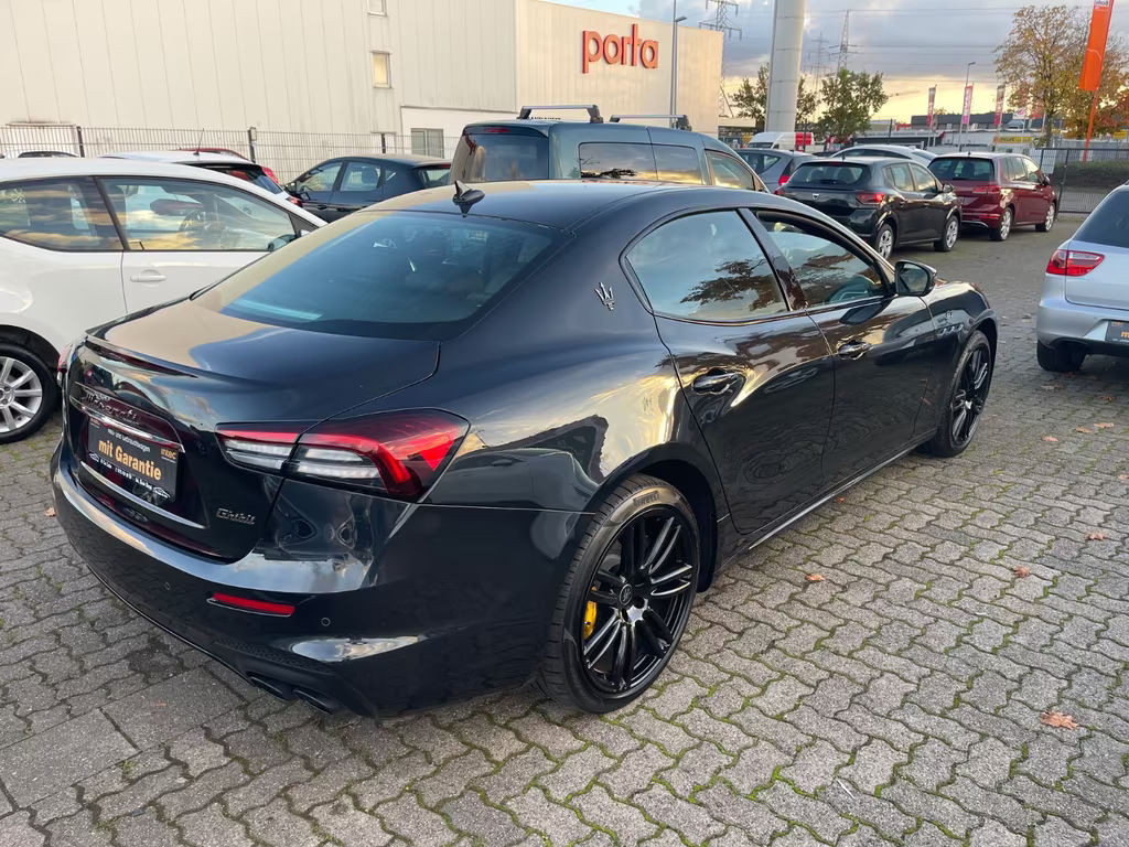 Maserati Ghibli