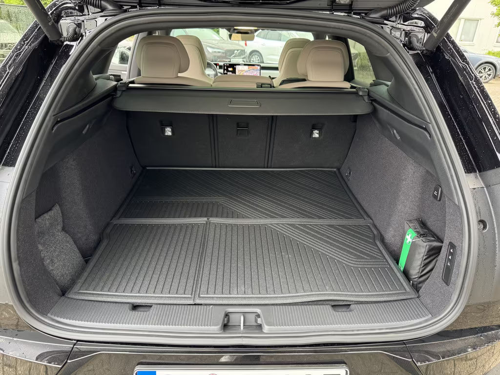 Volvo EX60