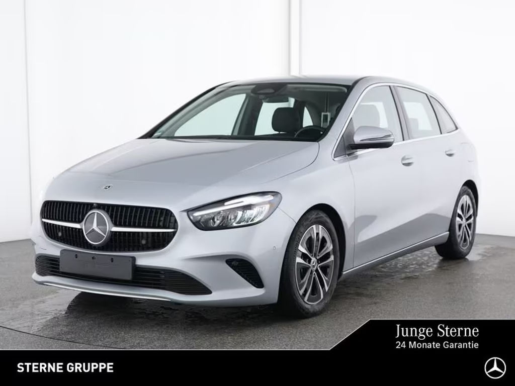 Mercedes-Benz B-Klasse B 220 4MATIC Progressive Sedan