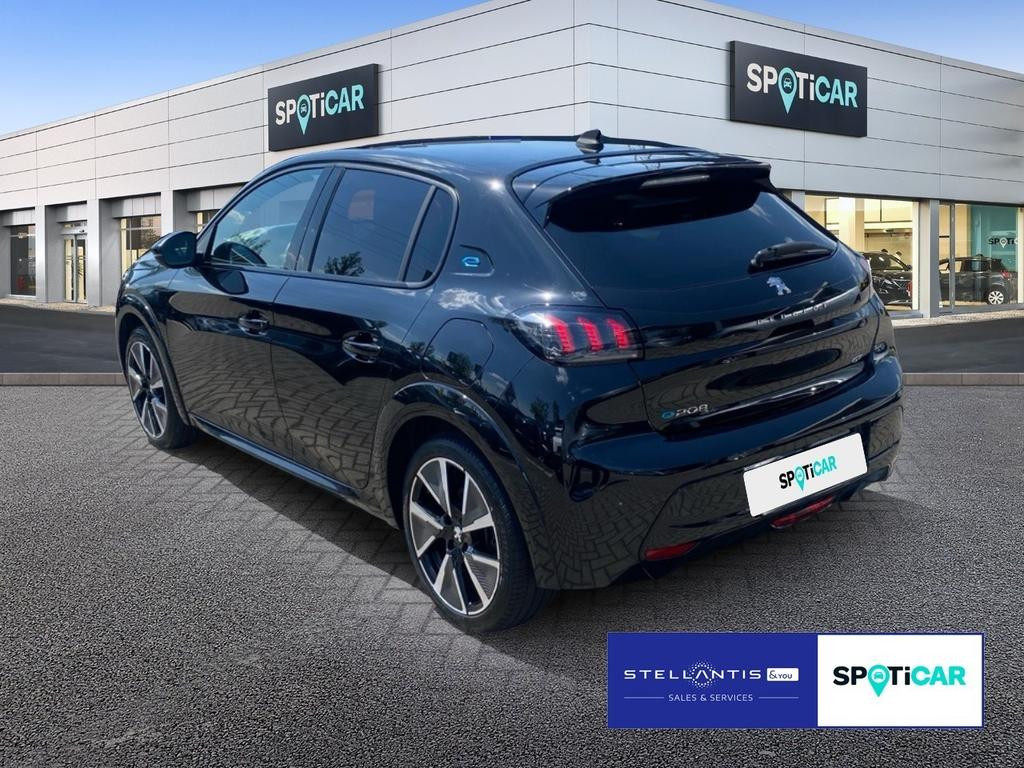 Peugeot e-208