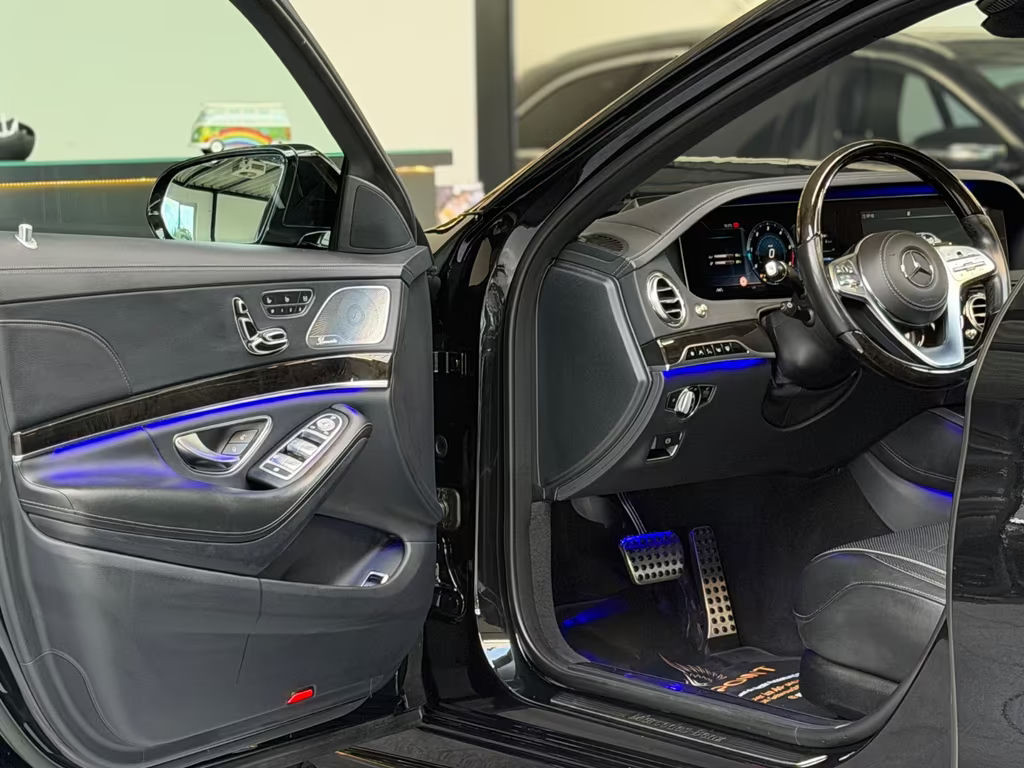 Mercedes-Benz S-Klasse