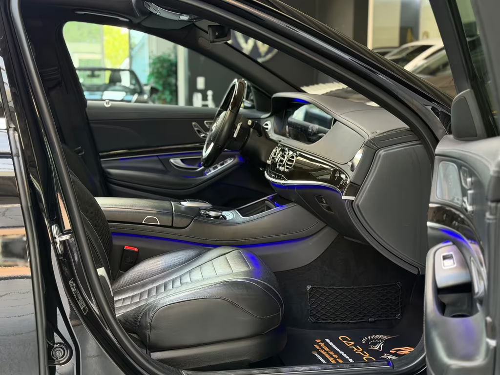 Mercedes-Benz S-Klasse