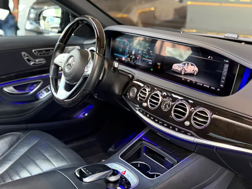 Mercedes-Benz S-Klasse