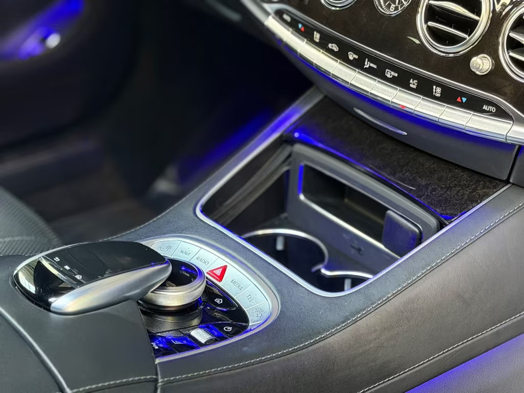 Mercedes-Benz S-Klasse