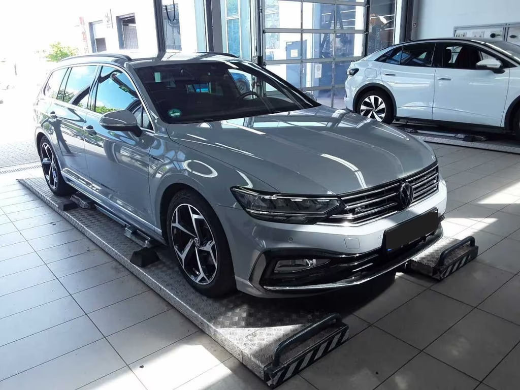 Volkswagen Passat Business Variant 2.0 TSI