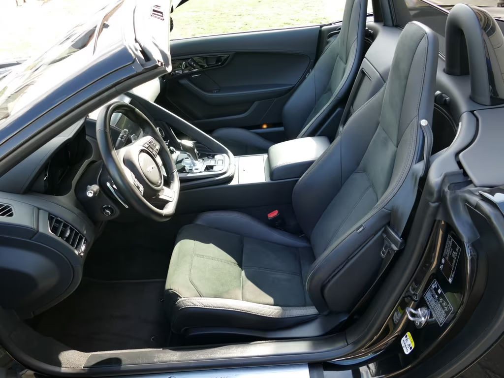 Jaguar F-Type