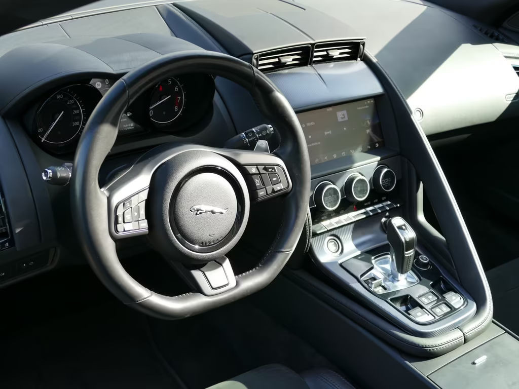 Jaguar F-Type