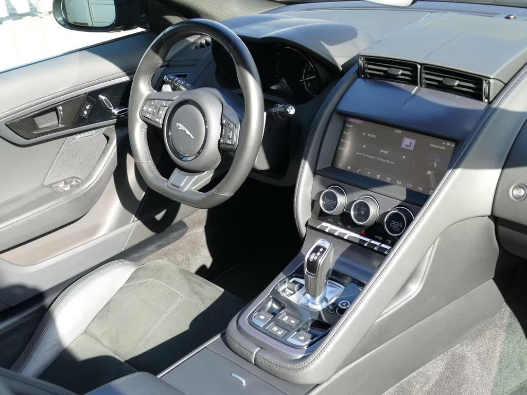 Jaguar F-Type