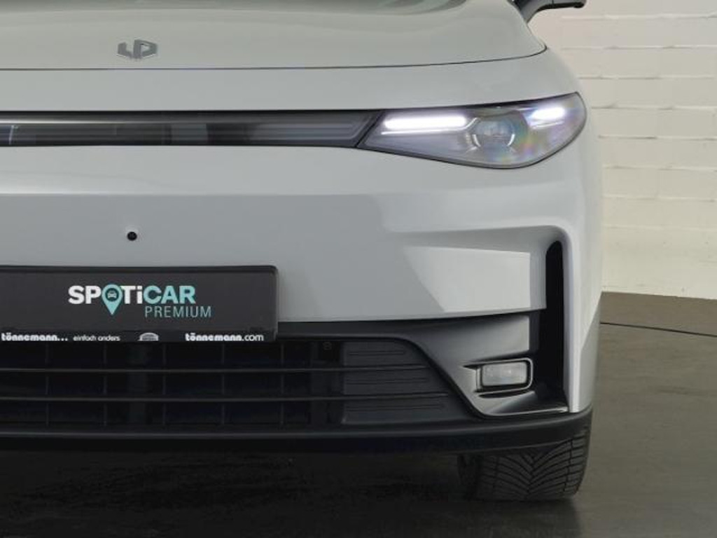 Leapmotor C10