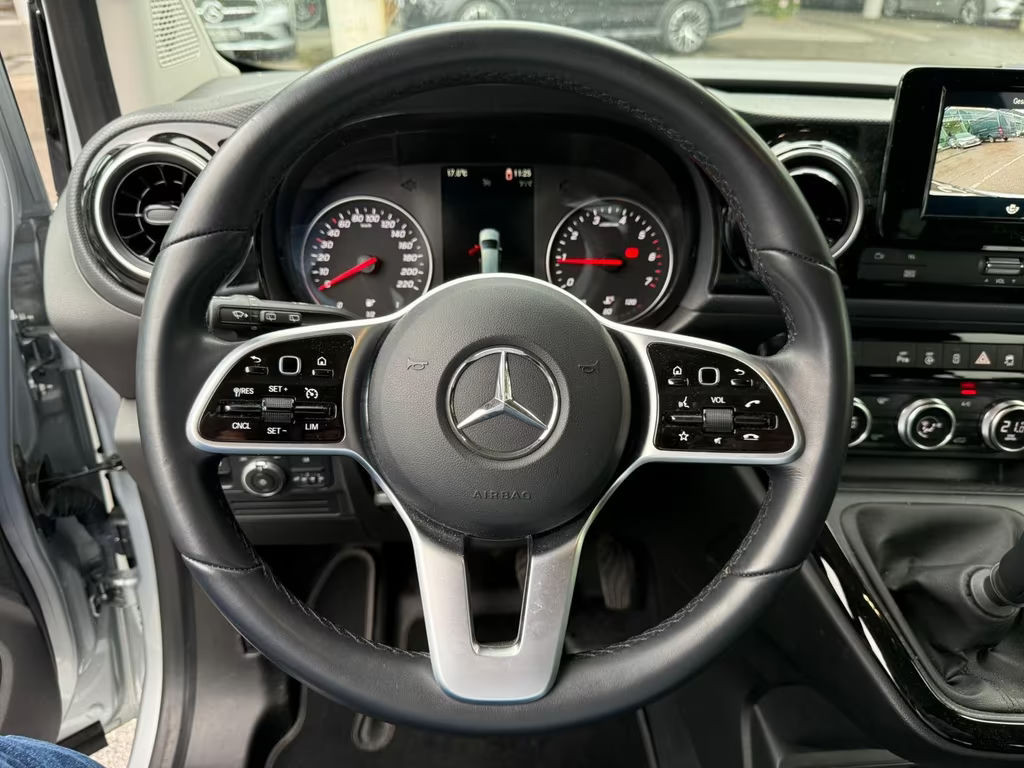 Mercedes-Benz T 160