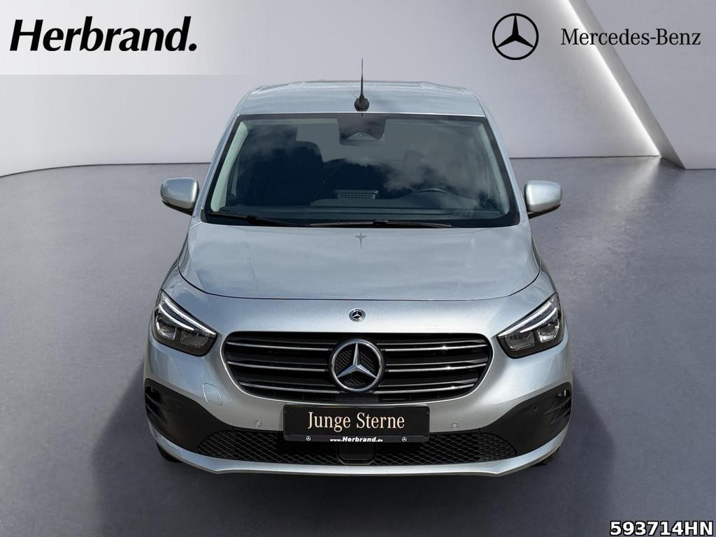 Mercedes-Benz T 180