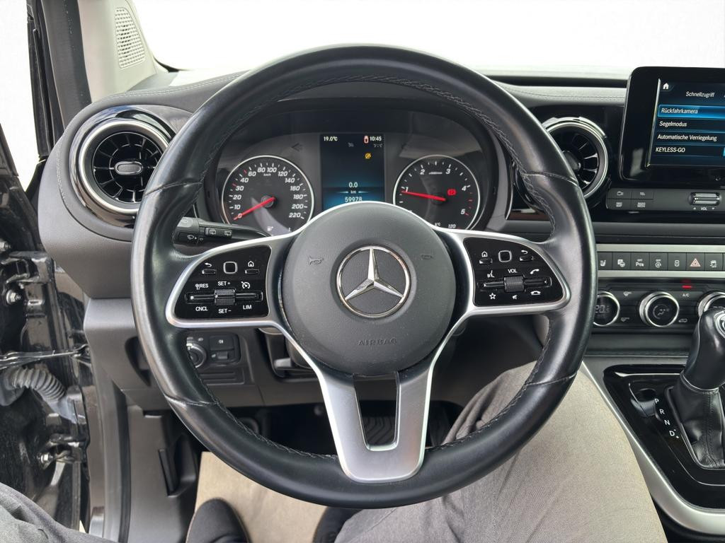 Mercedes-Benz T 180