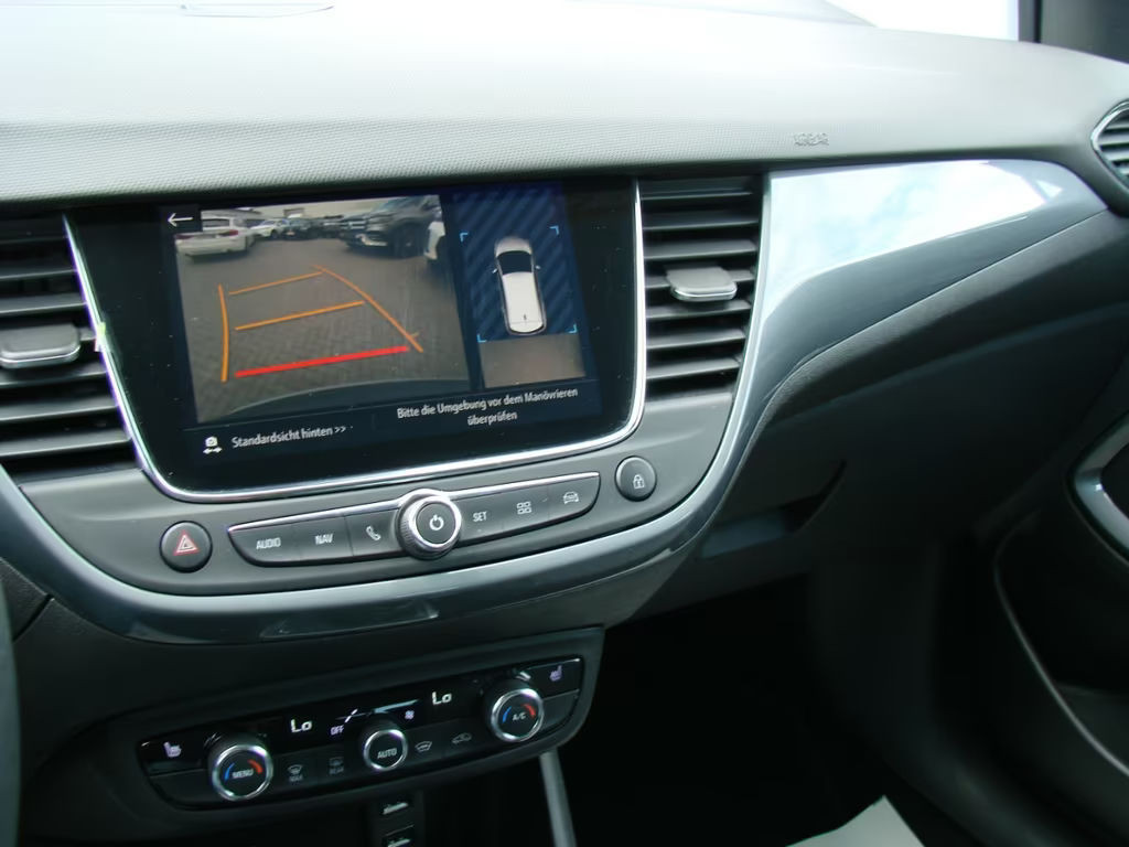 Opel Crossland X