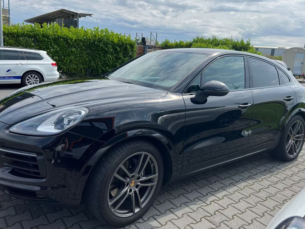 Porsche Cayenne E-Hybrid Coupé
