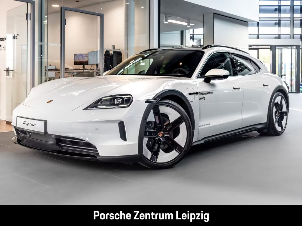 Porsche Taycan Cross Turismo 4