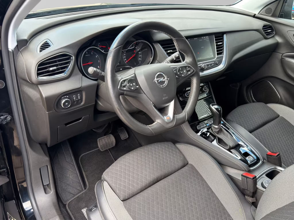 Opel Grandland