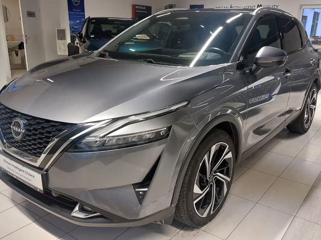 Nissan Qashqai Tekna AWD