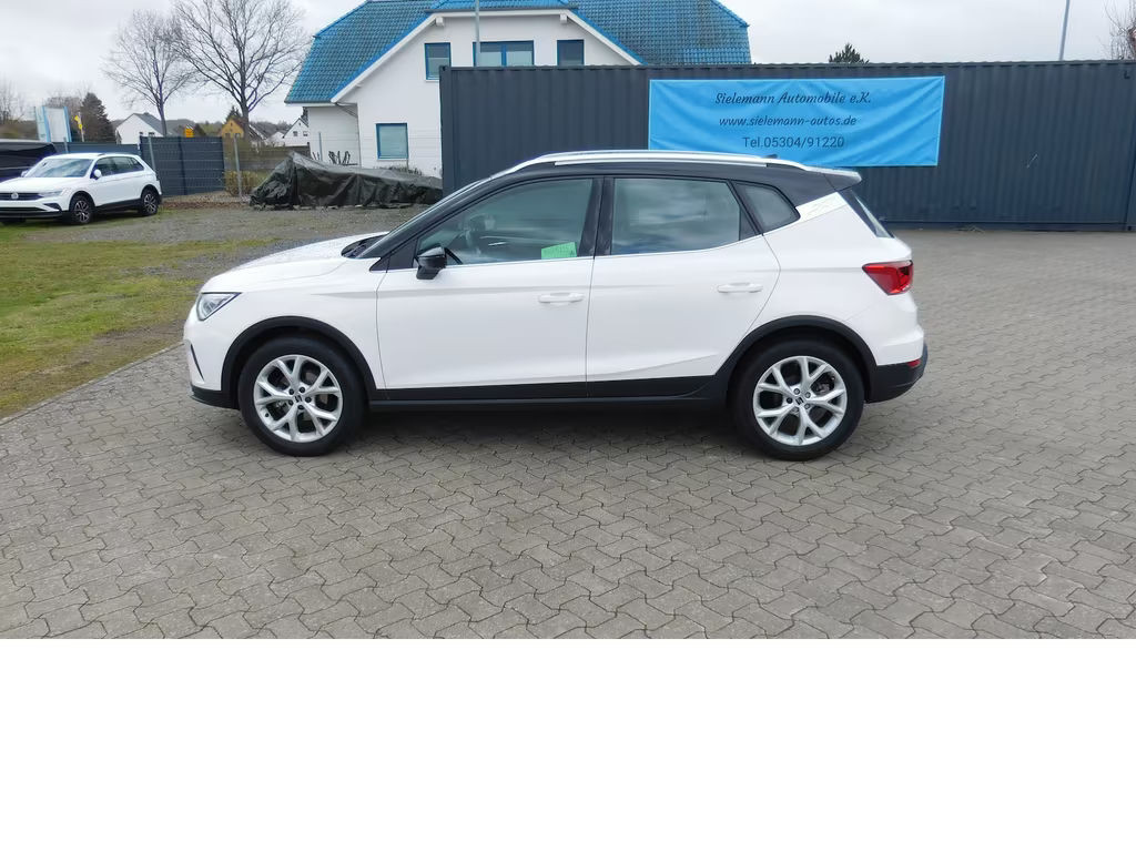 Seat Arona