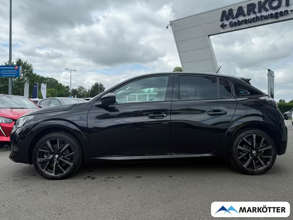 Peugeot e-208