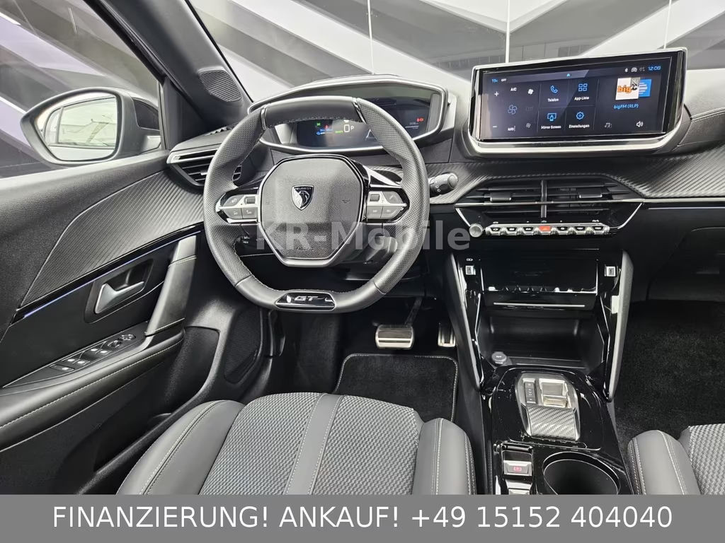 Peugeot e-208