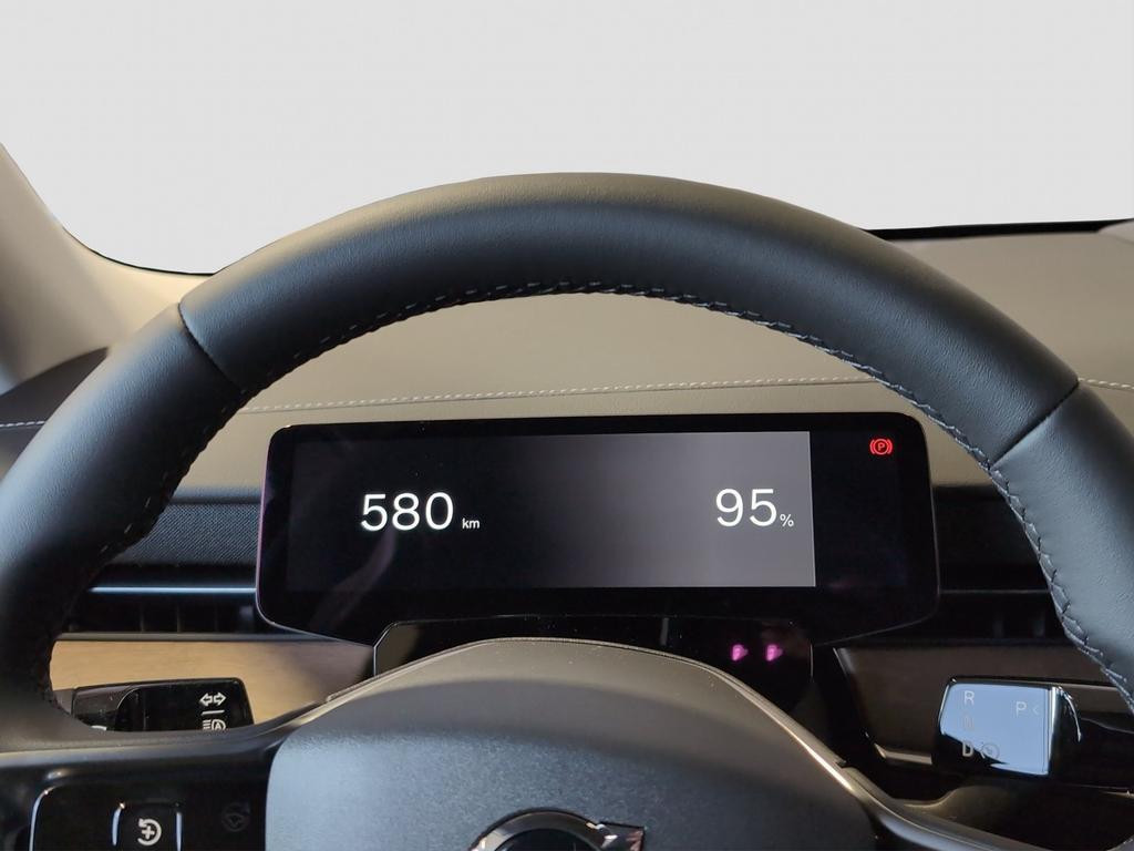Volvo ES90