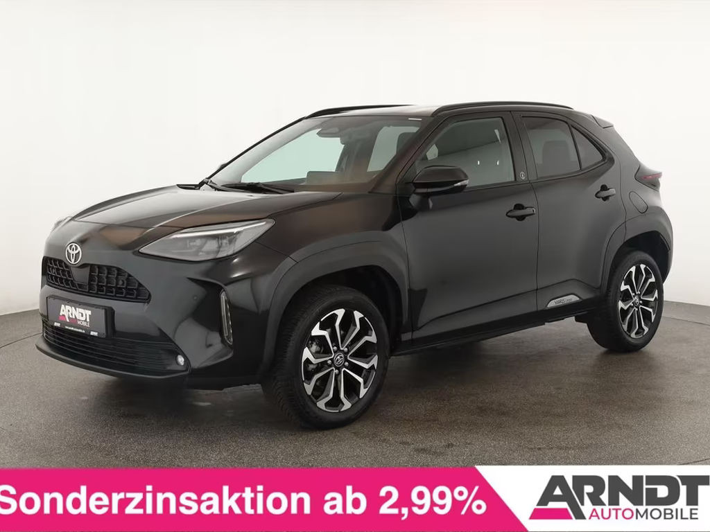 Toyota Yaris Cross Team D