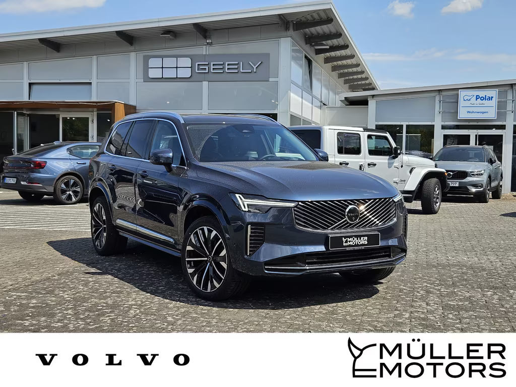 Volvo XC90 AWD Plus Bright