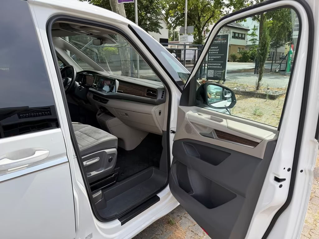 Volkswagen Multivan
