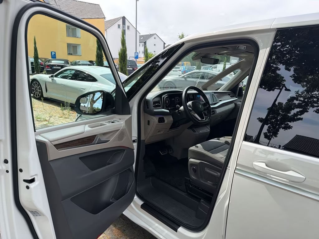 Volkswagen Multivan