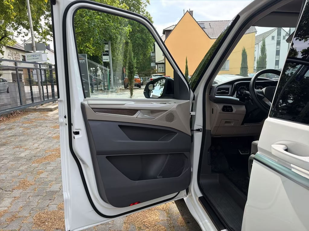 Volkswagen Multivan
