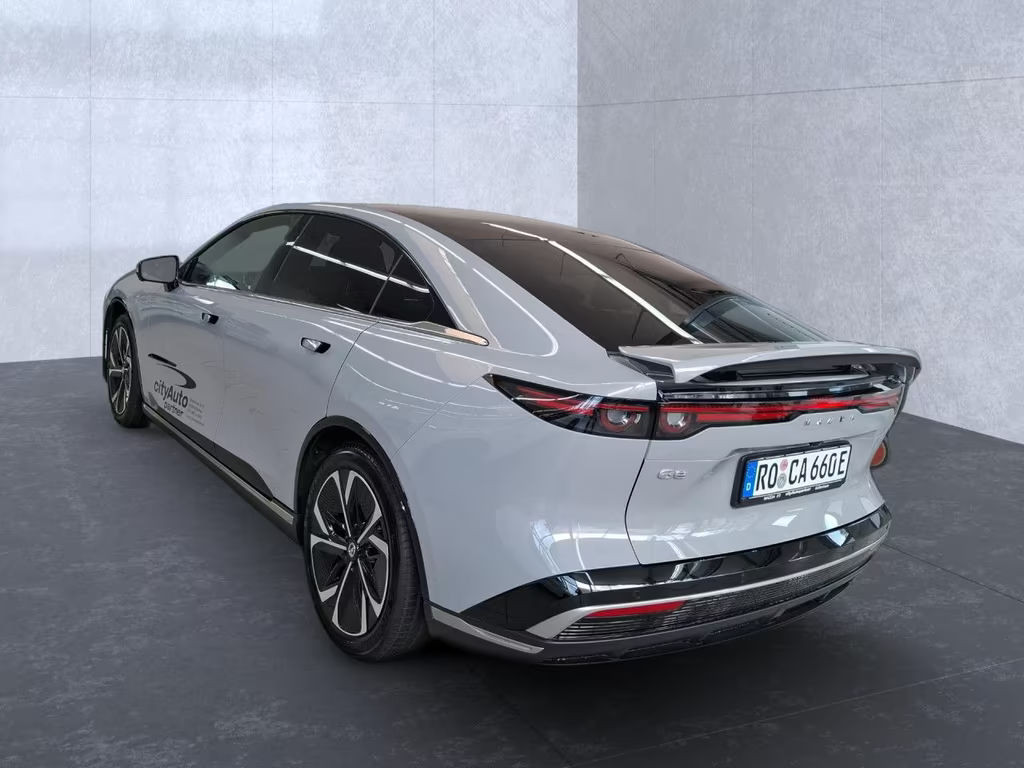 Mazda 6e
