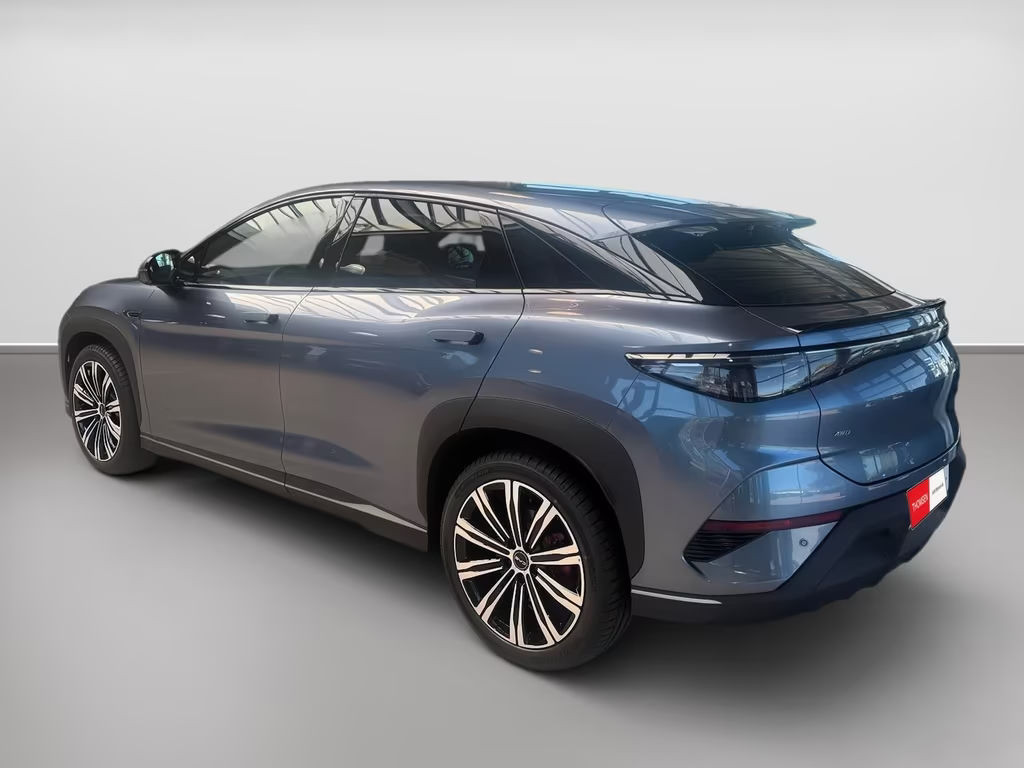 BYD Sealion 7