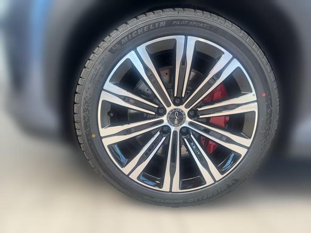 BYD Sealion 7