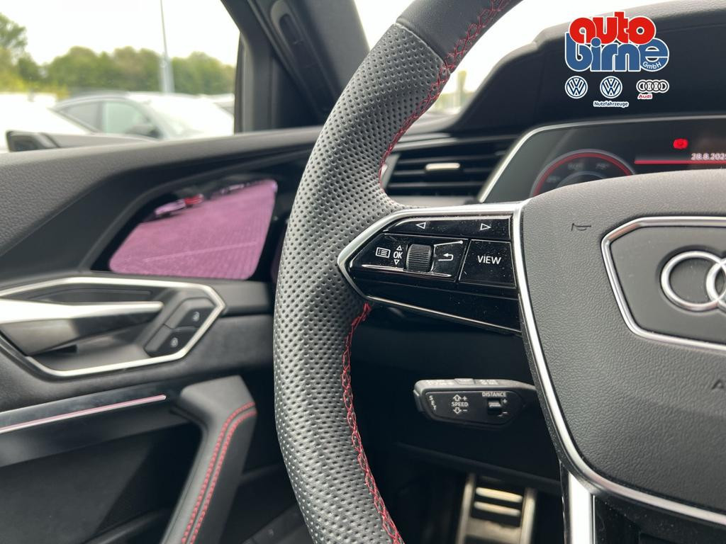 Audi SQ8 e-tron