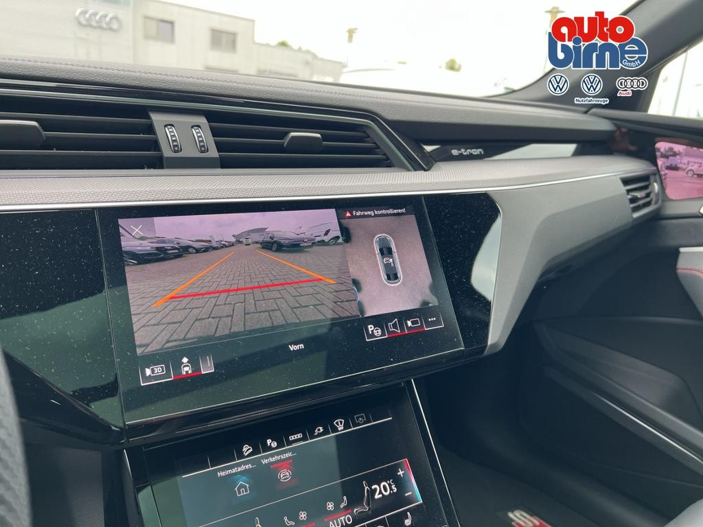 Audi SQ8 e-tron