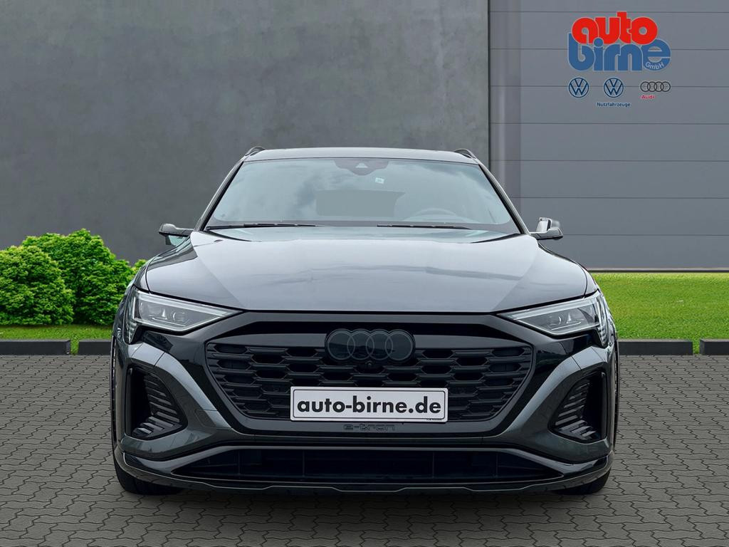 Audi SQ8 e-tron