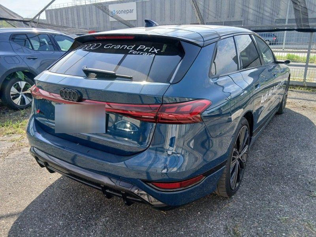 Audi A6 e-tron