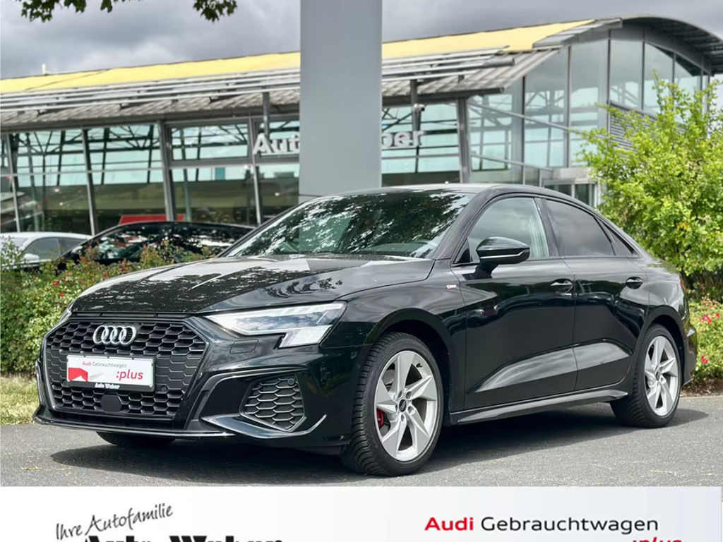 Audi A3 Sedan S-Line 35 TFSI