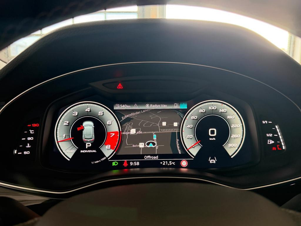 Audi SQ8